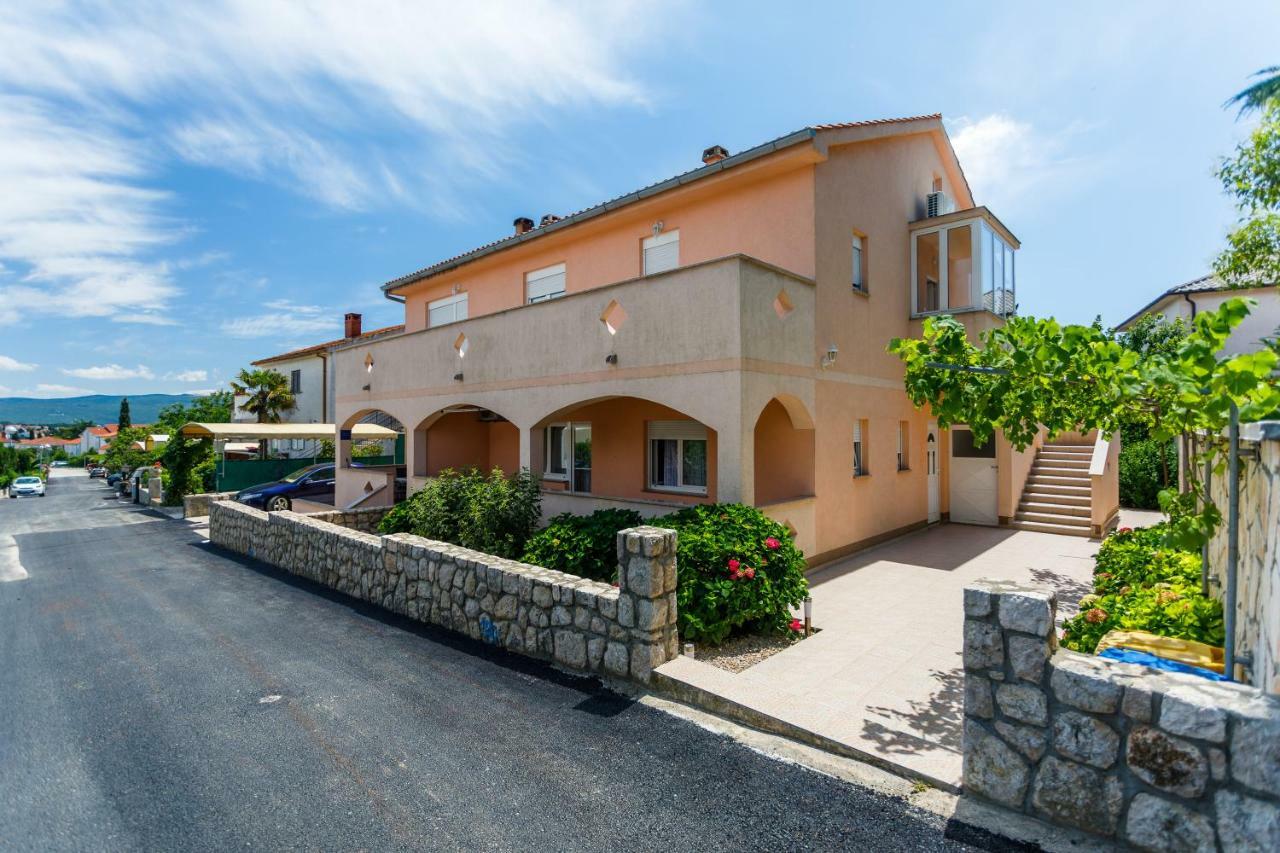 קרק Holiday House Snjezana מראה חיצוני תמונה