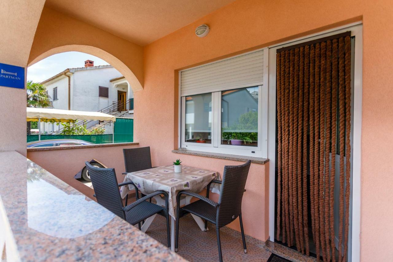 קרק Holiday House Snjezana מראה חיצוני תמונה