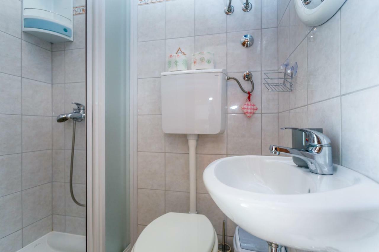 קרק Holiday House Snjezana מראה חיצוני תמונה