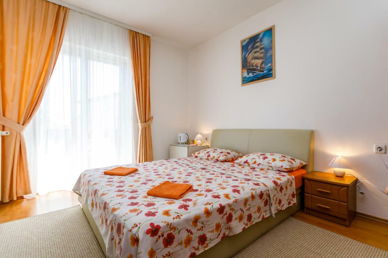 קרק Holiday House Snjezana מראה חיצוני תמונה