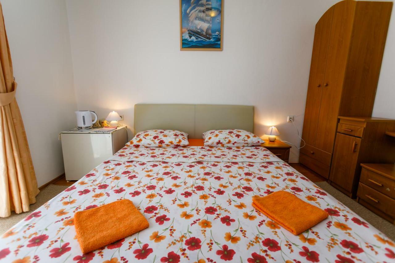 קרק Holiday House Snjezana מראה חיצוני תמונה